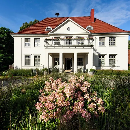 Gut Vorbeck Bed & Breakfast 3*